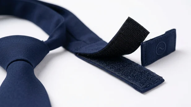 Banda de cuello de la corbata con velcro