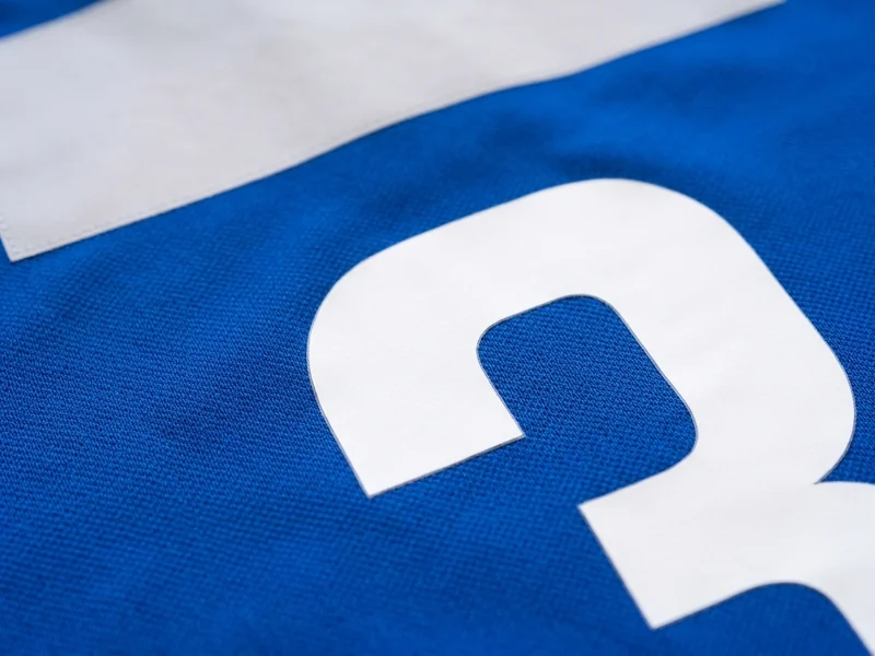 Borde del número en transfer antes del lavado